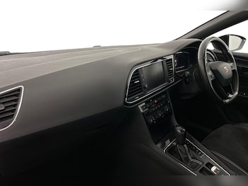 Used SEAT Leon 2019 for sale - 75387583: Photo
