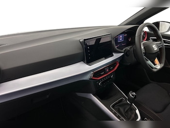 Used SEAT Arona 2025 for sale - 76199808: Photo 2