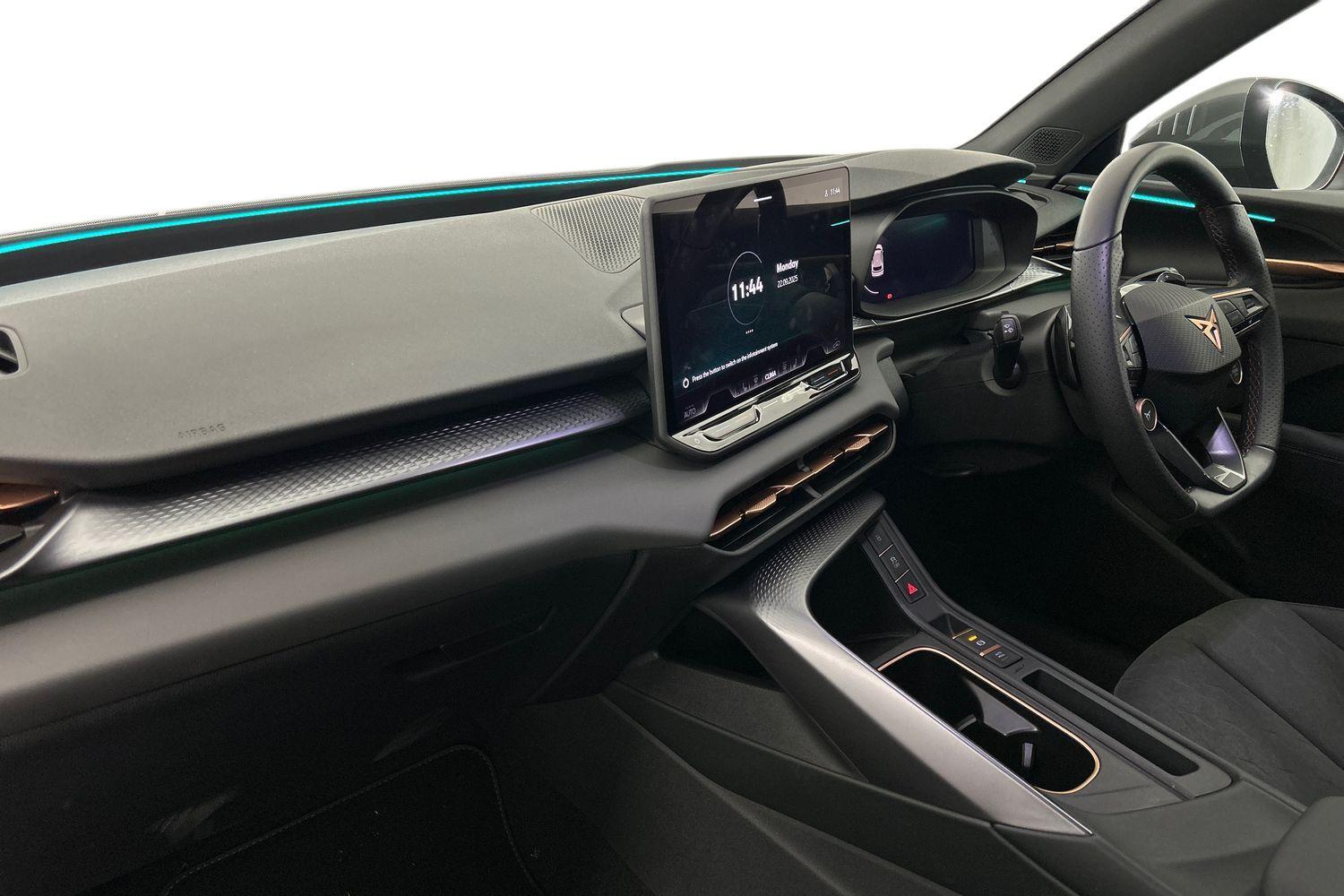 Used Cupra Terramar 2025 for sale - 76001612: Photo 2