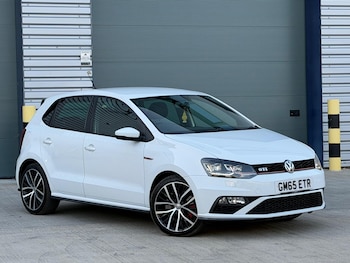 Used Volkswagen Polo 2015 for sale - 79388773: Photo