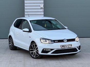 Used Volkswagen Polo 2015 for sale - 79426329: Photo