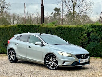 Volvo V40 feature image