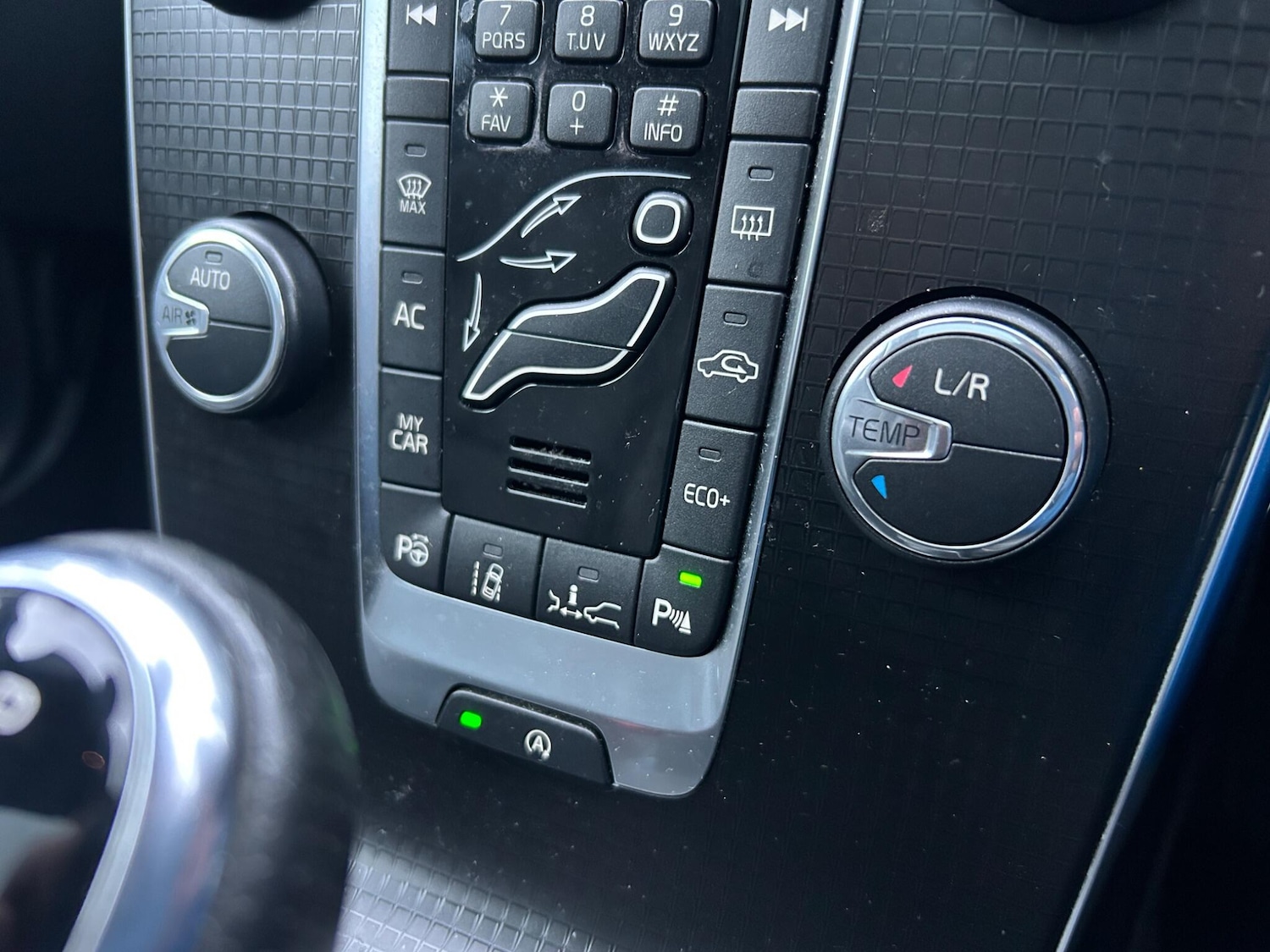 Used Volvo V40 for sale - 78116153: Photo 31