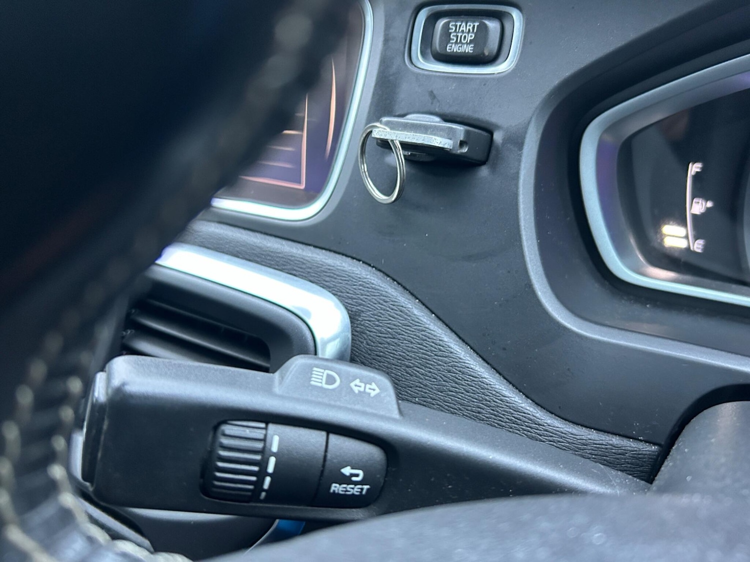 Used Volvo V40 for sale - 78116153: Photo 36