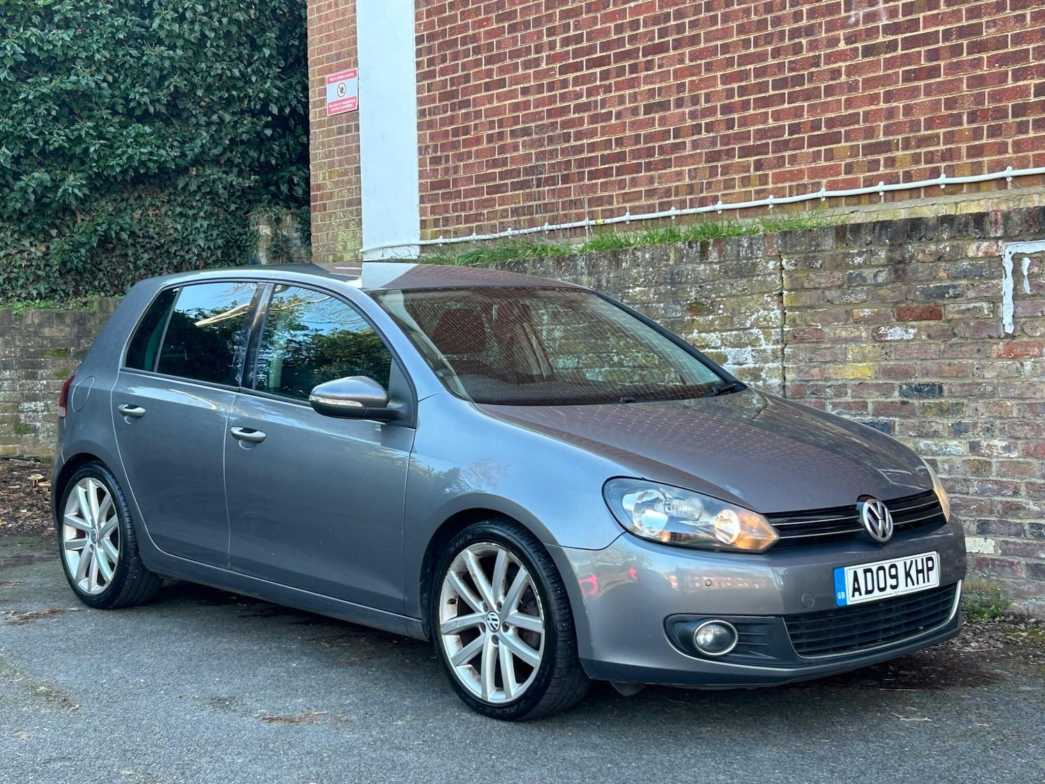 Used Volkswagen Golf 2009 for sale - 78170958: Photo 5