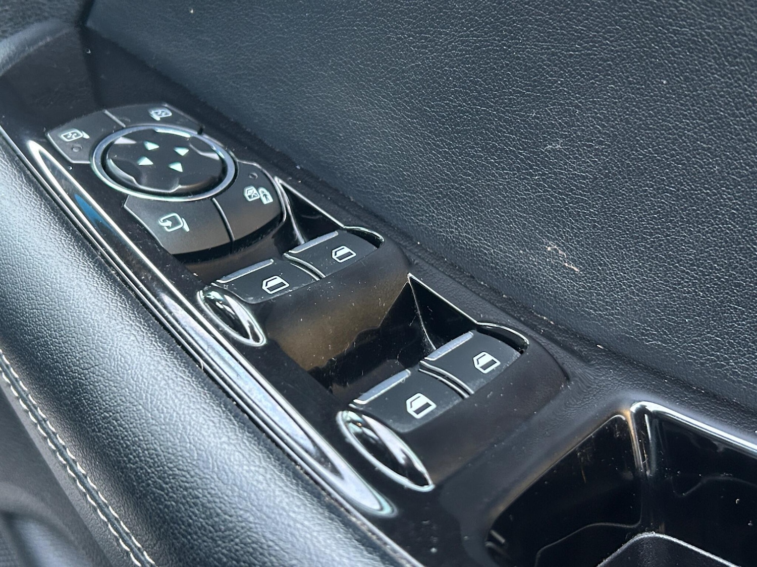 Used Ford Edge 2016 for sale - 78116498: Photo 24