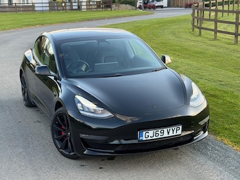 Used Tesla Model 3 2019 for sale - 78115010: Photo