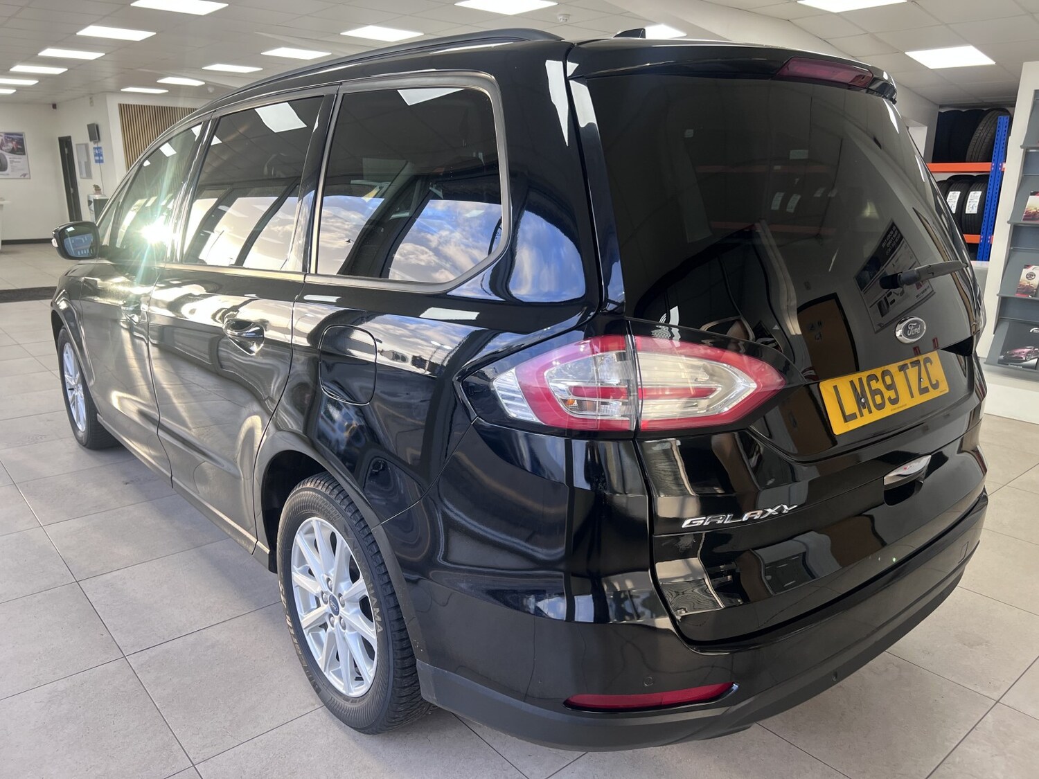 Used Ford Galaxy 2019 for sale - 77494819: Photo 9