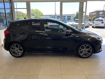 Used Ford Fiesta 2020 for sale - 78852678: Photo