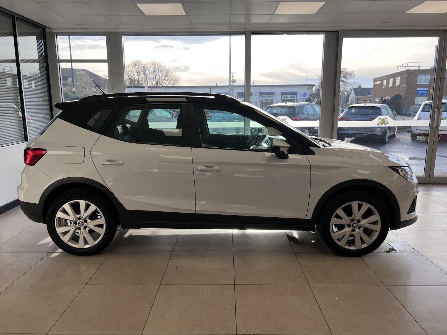 Used SEAT Arona 2018 for sale - 77033120: Photo 4