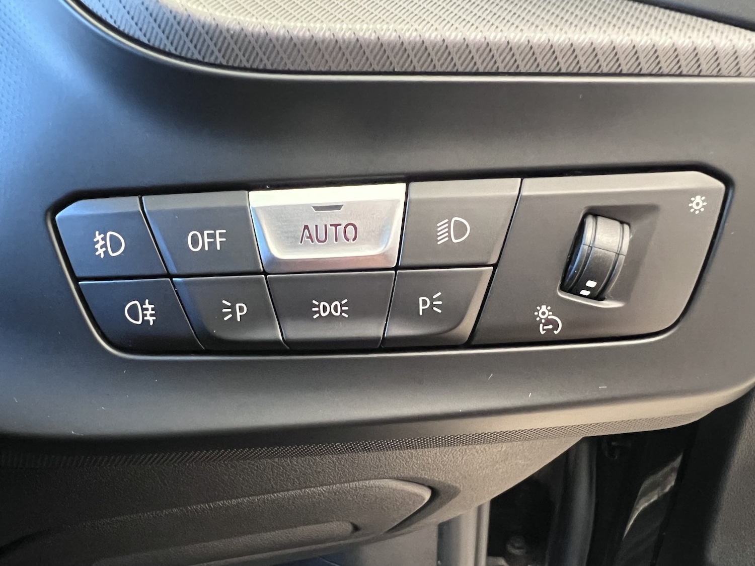 Used BMW 1 Series 2020 for sale - 77968727: Photo 24