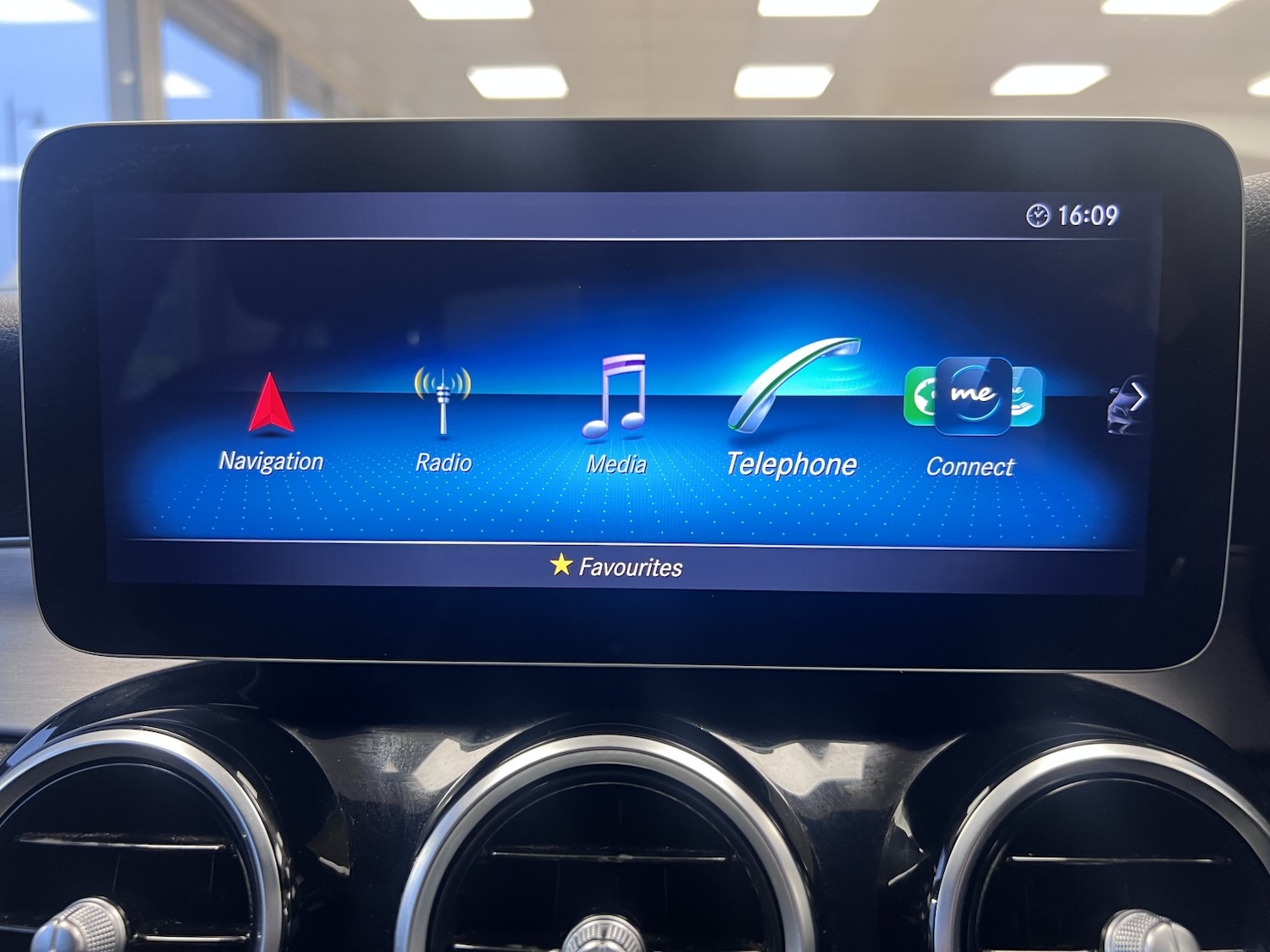 Used Mercedes-Benz C Class 2019 for sale - 77465623: Photo 21