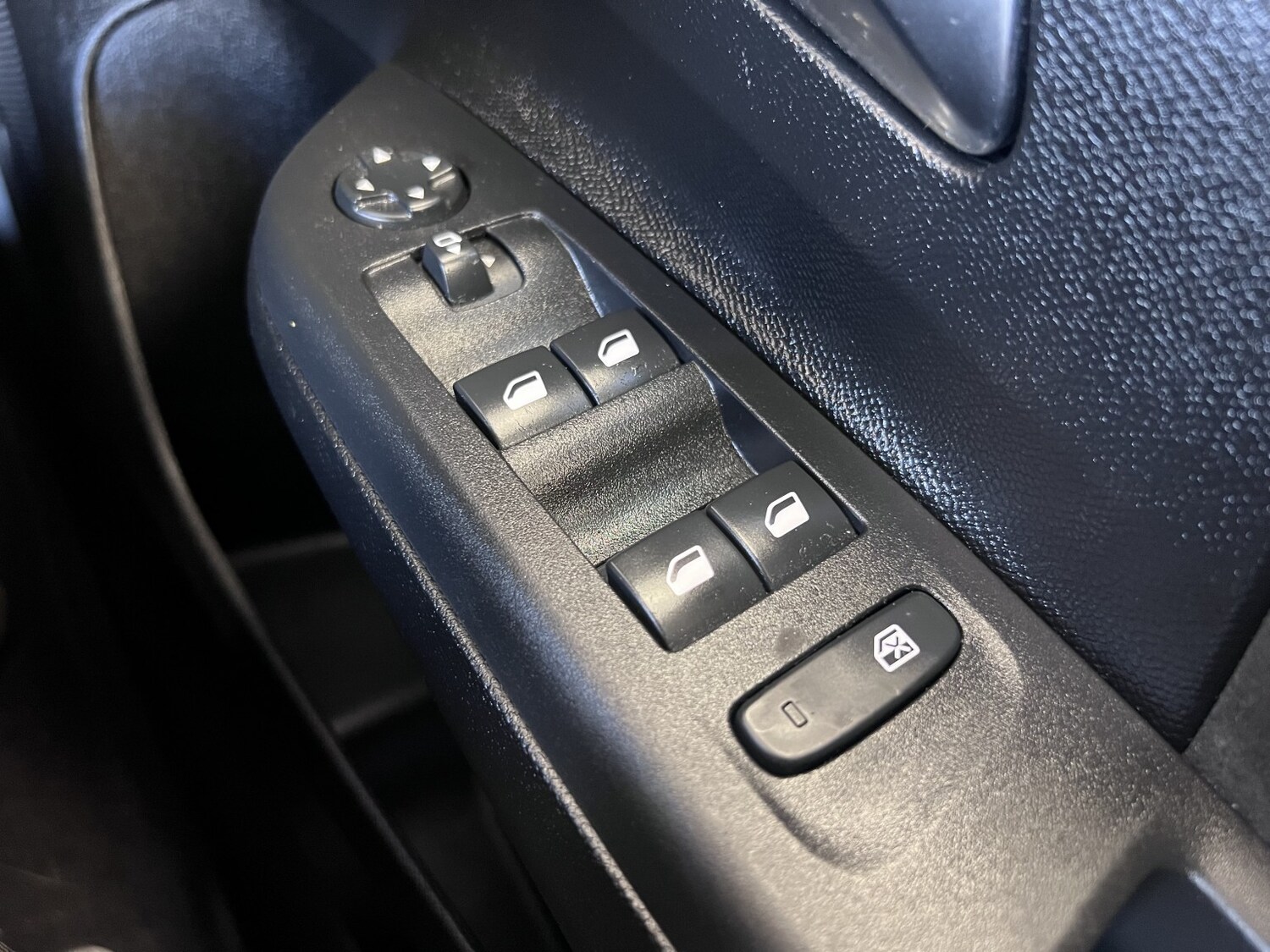 Used Vauxhall Corsa 2024 for sale - 77465663: Photo 24