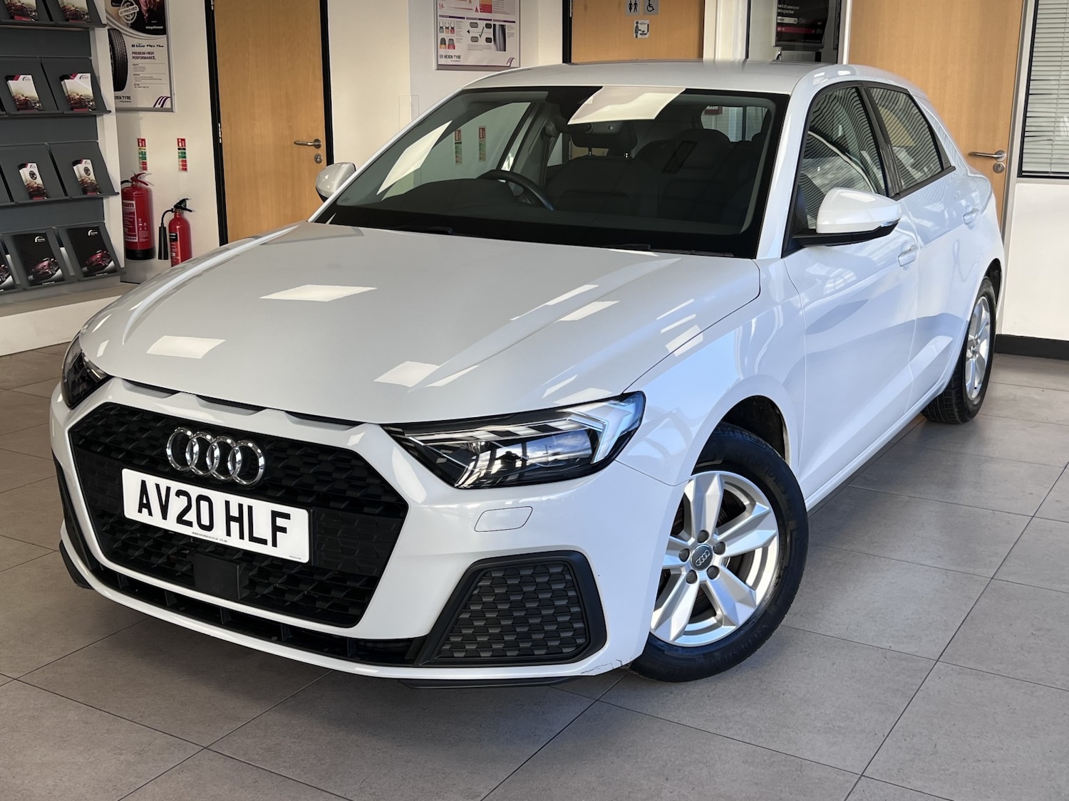 Used Audi A1 2020 for sale - 77313957: Photo 3
