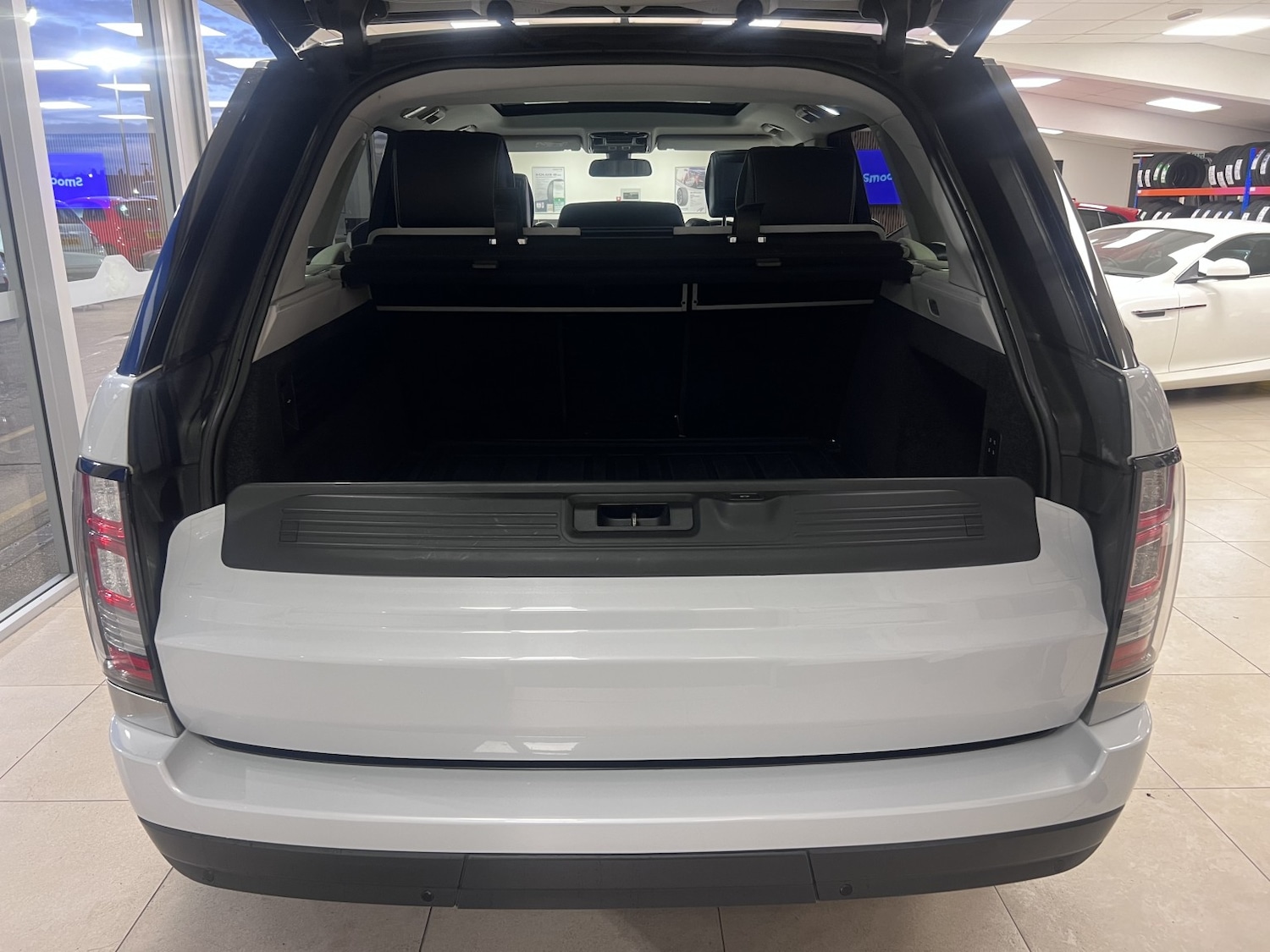 Used Land Rover Range Rover 2016 for sale - 78155392: Photo 11