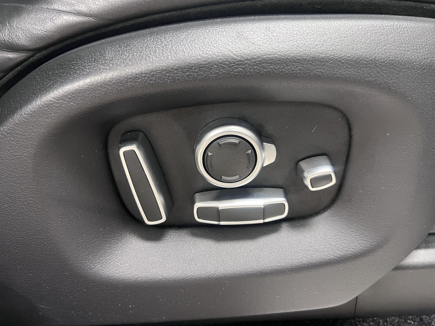 Used Land Rover Range Rover 2016 for sale - 78155392: Photo 31