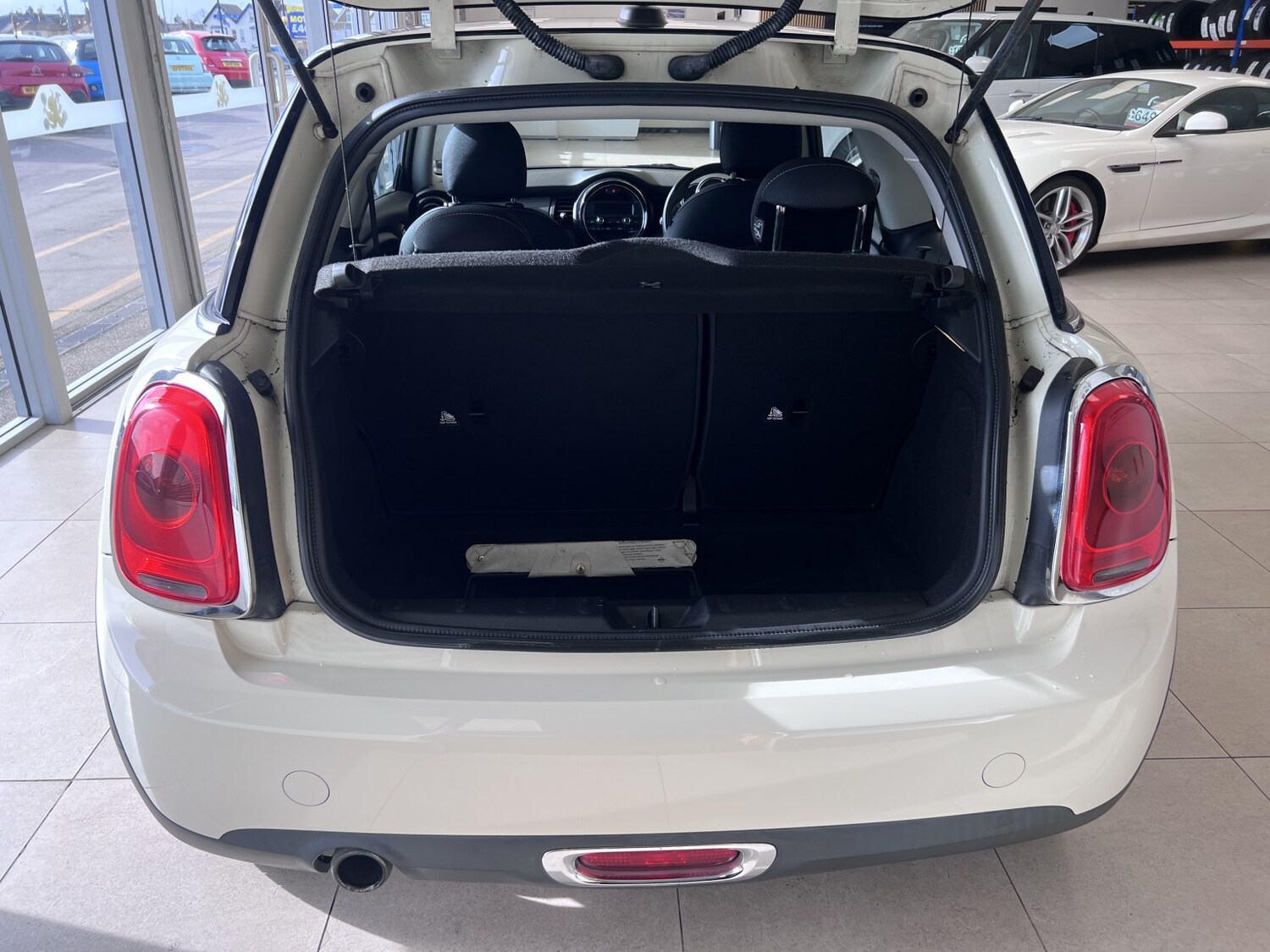 Used MINI Hatch 2014 for sale - 77968740: Photo 8