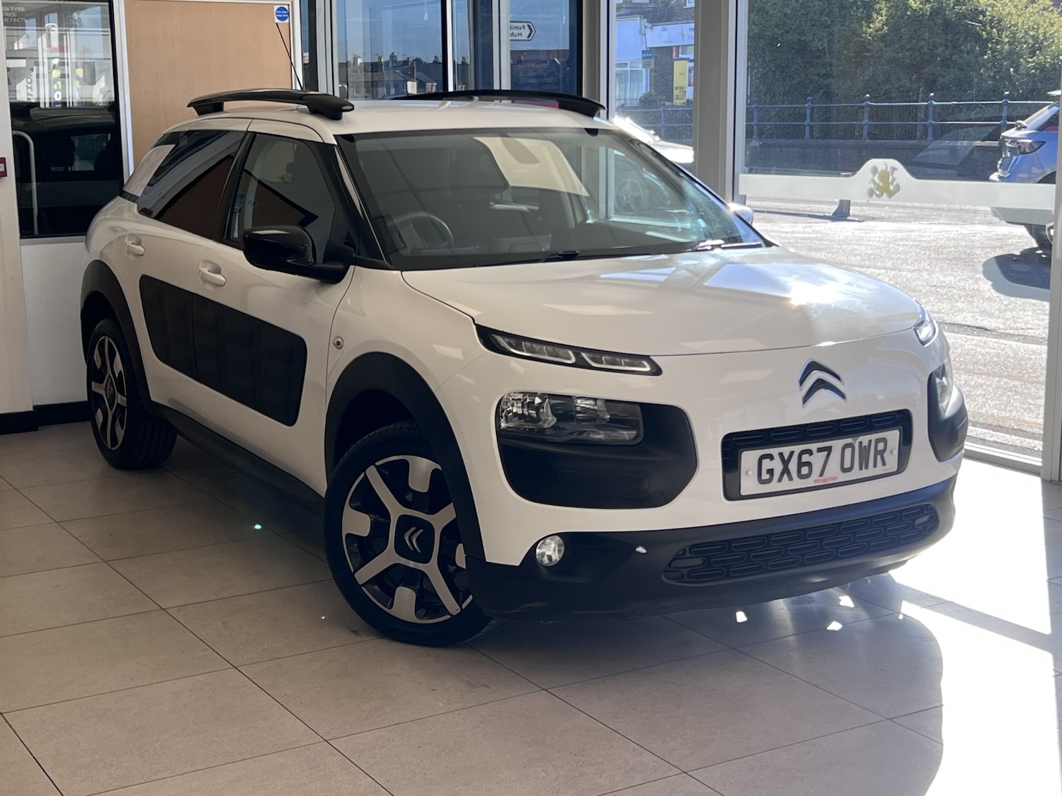 Used Citroen C4 Cactus 2017 for sale - 78155339: Photo 1