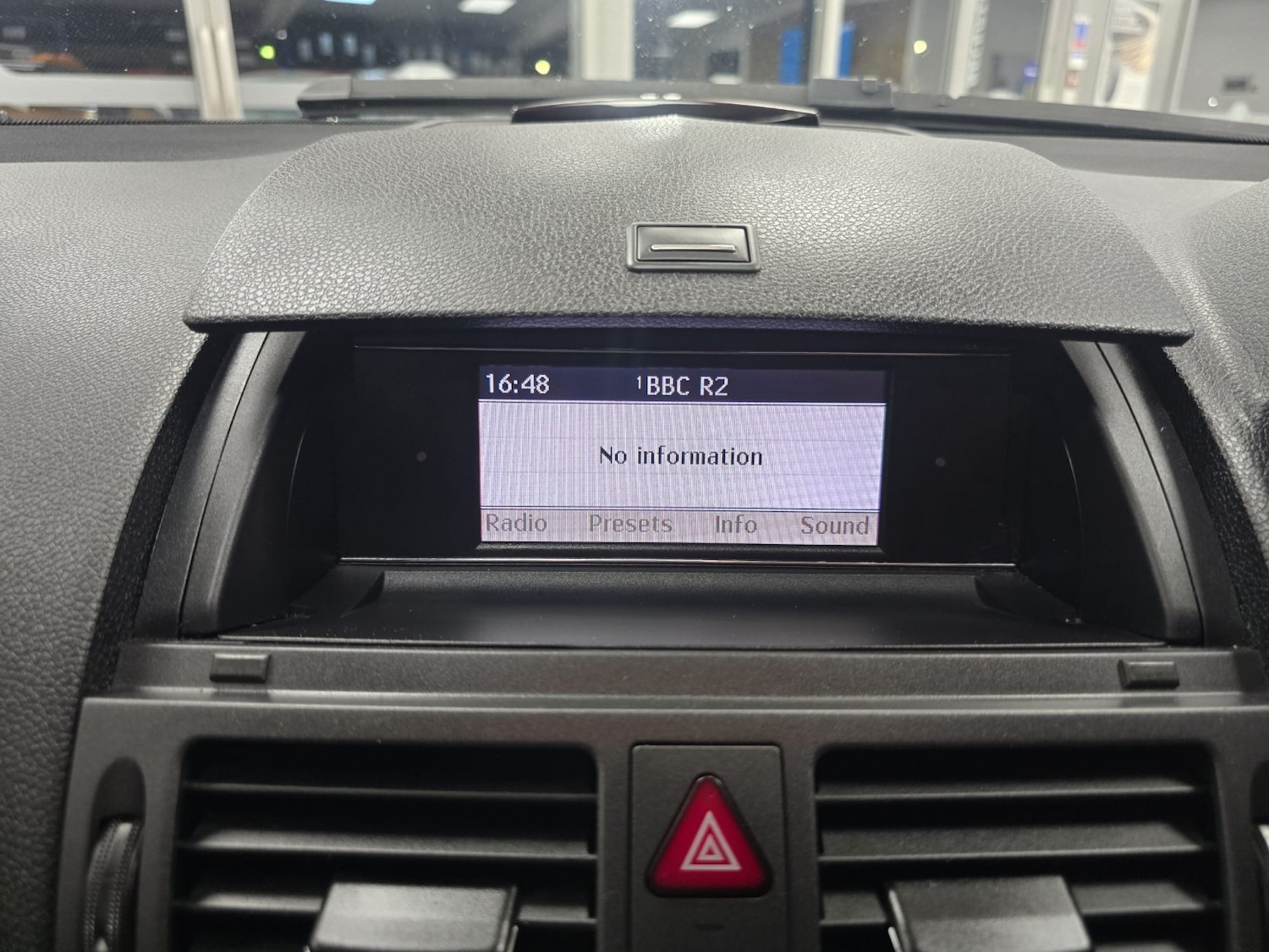 Used Mercedes-Benz C Class 2010 for sale - 76637474: Photo 17