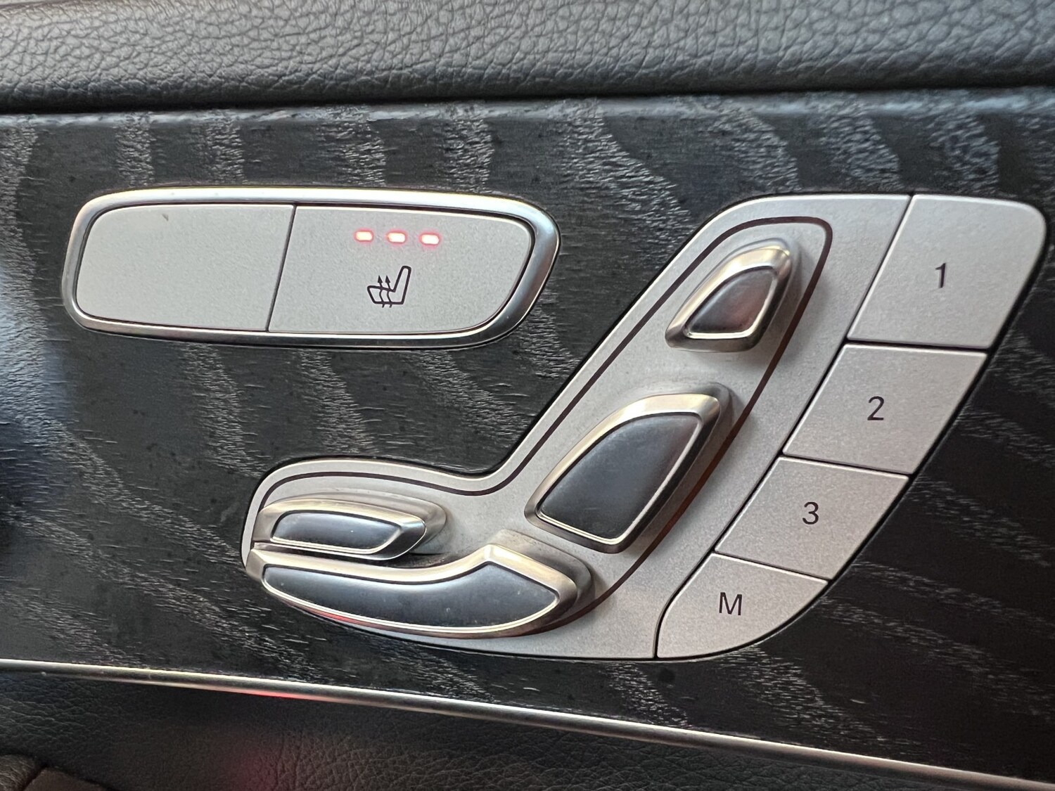 Used Mercedes-Benz C Class 2015 for sale - 77968732: Photo 25