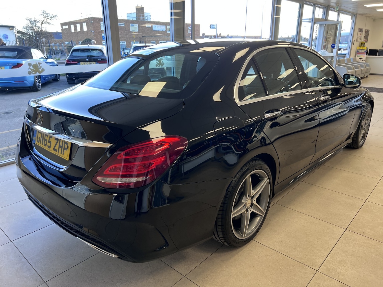 Used Mercedes-Benz C Class 2015 for sale - 77968732: Photo 5