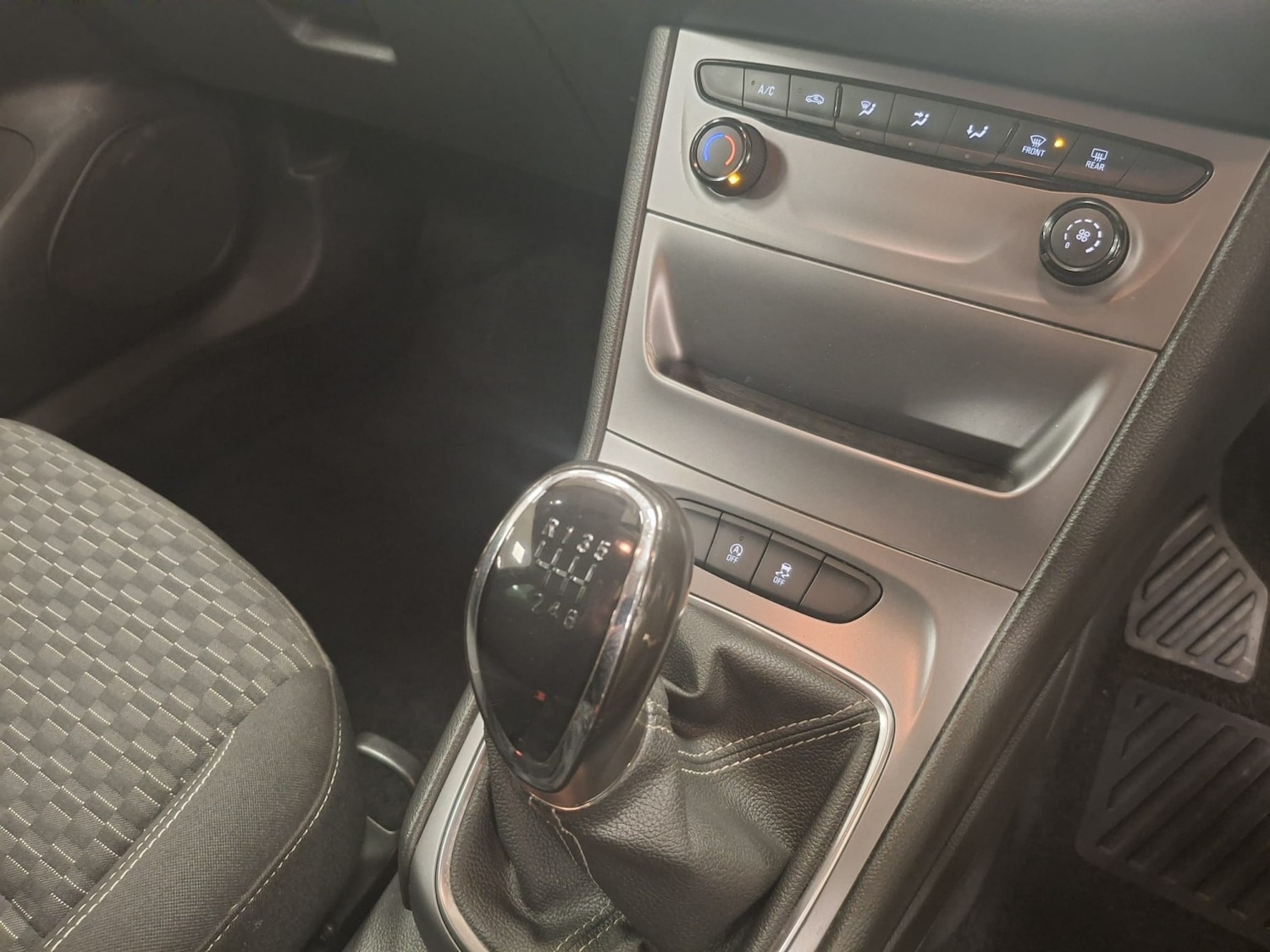 Used Vauxhall Astra 2018 for sale - 76571245: Photo 14