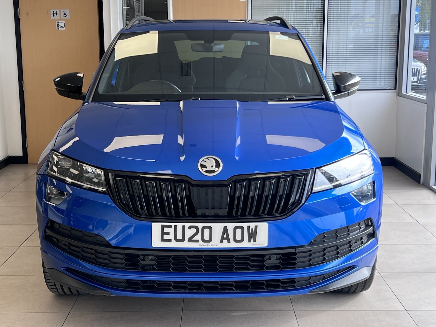 Used Skoda Karoq 2020 for sale - 77977168: Photo 2