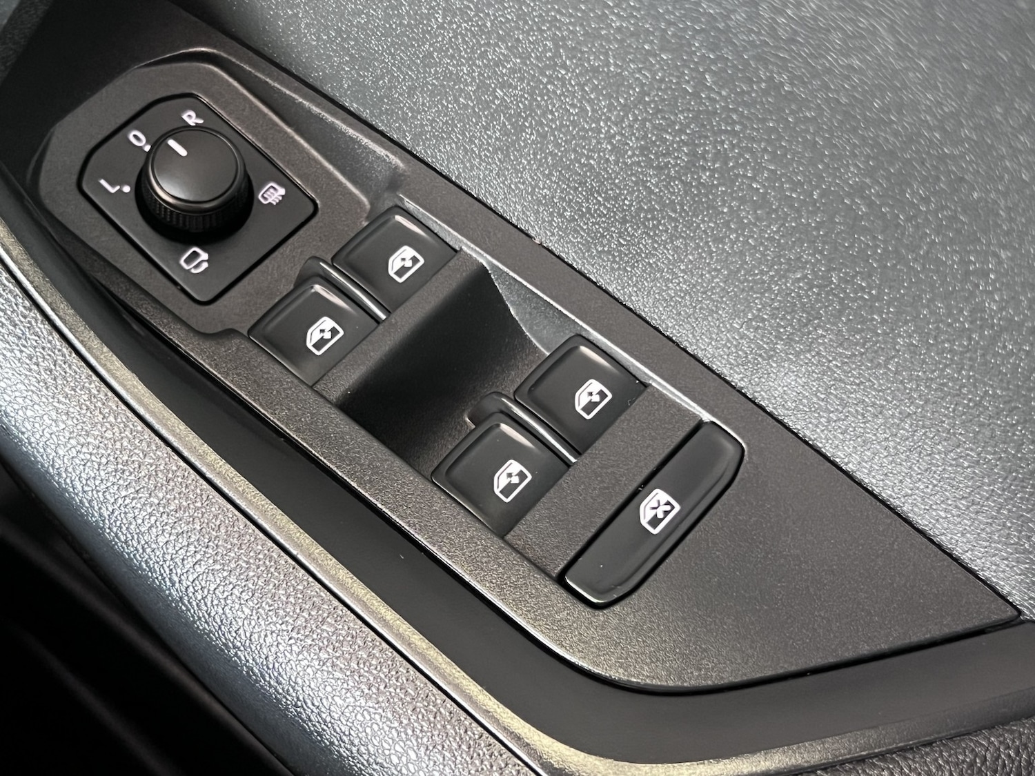 Used Skoda Karoq 2020 for sale - 77977168: Photo 27