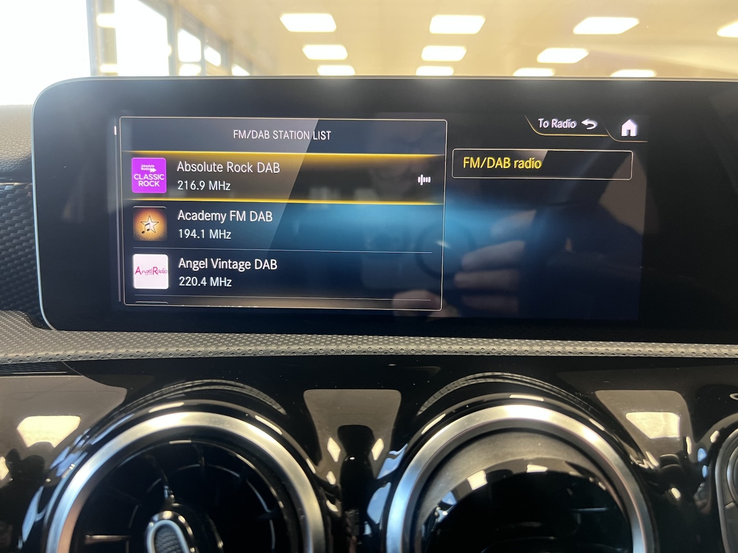 Used Mercedes-Benz A-Class 2018 for sale - 77968734: Photo 24