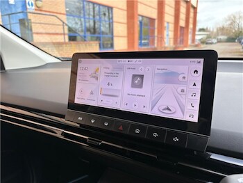 Used MG MG4 2025 for sale - 77706102: Photo