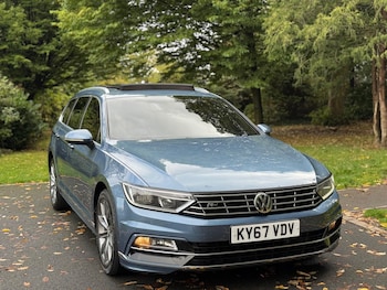 Used Volkswagen Passat 2017 for sale - 76045602: Photo