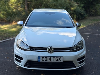 Used Volkswagen Golf 2014 for sale - 76045604: Photo