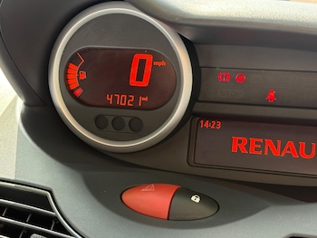 Used Renault Twingo 2013 for sale - 79464421: Photo