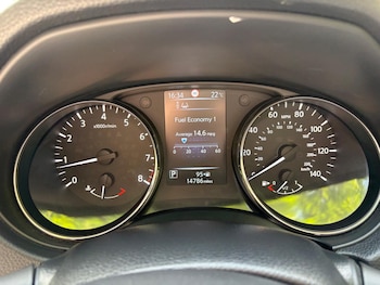 Used Nissan Qashqai 2015 for sale - 78842773: Photo