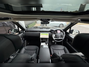 Used Land Rover Range Rover 2024 for sale - 76152318: Photo 3