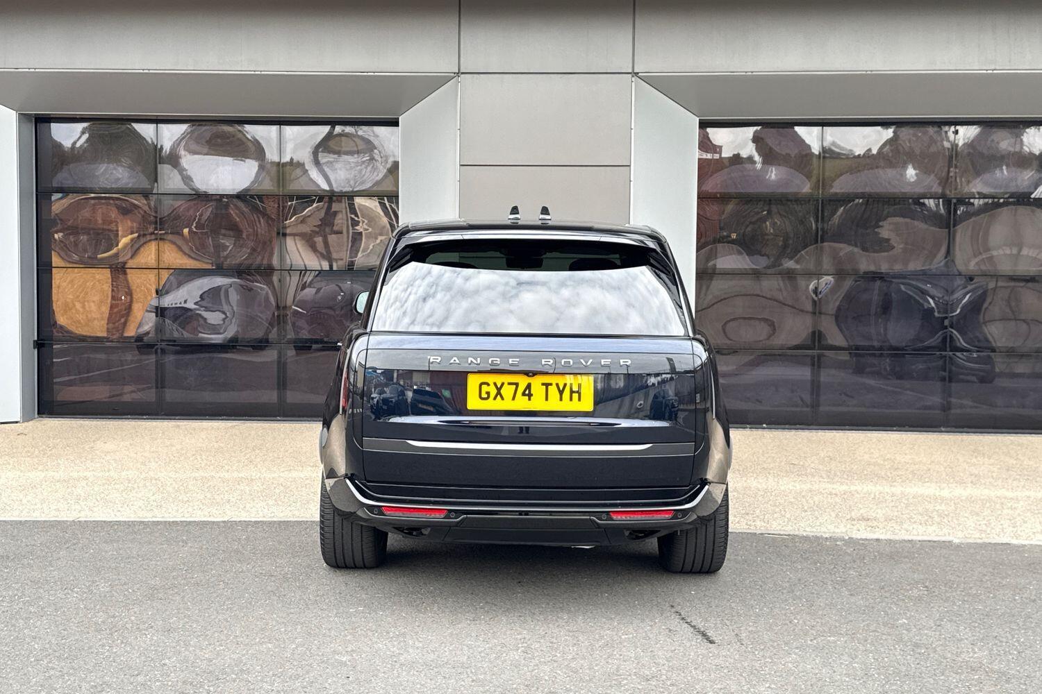Used Land Rover Range Rover 2024 for sale - 76152318: Photo 7
