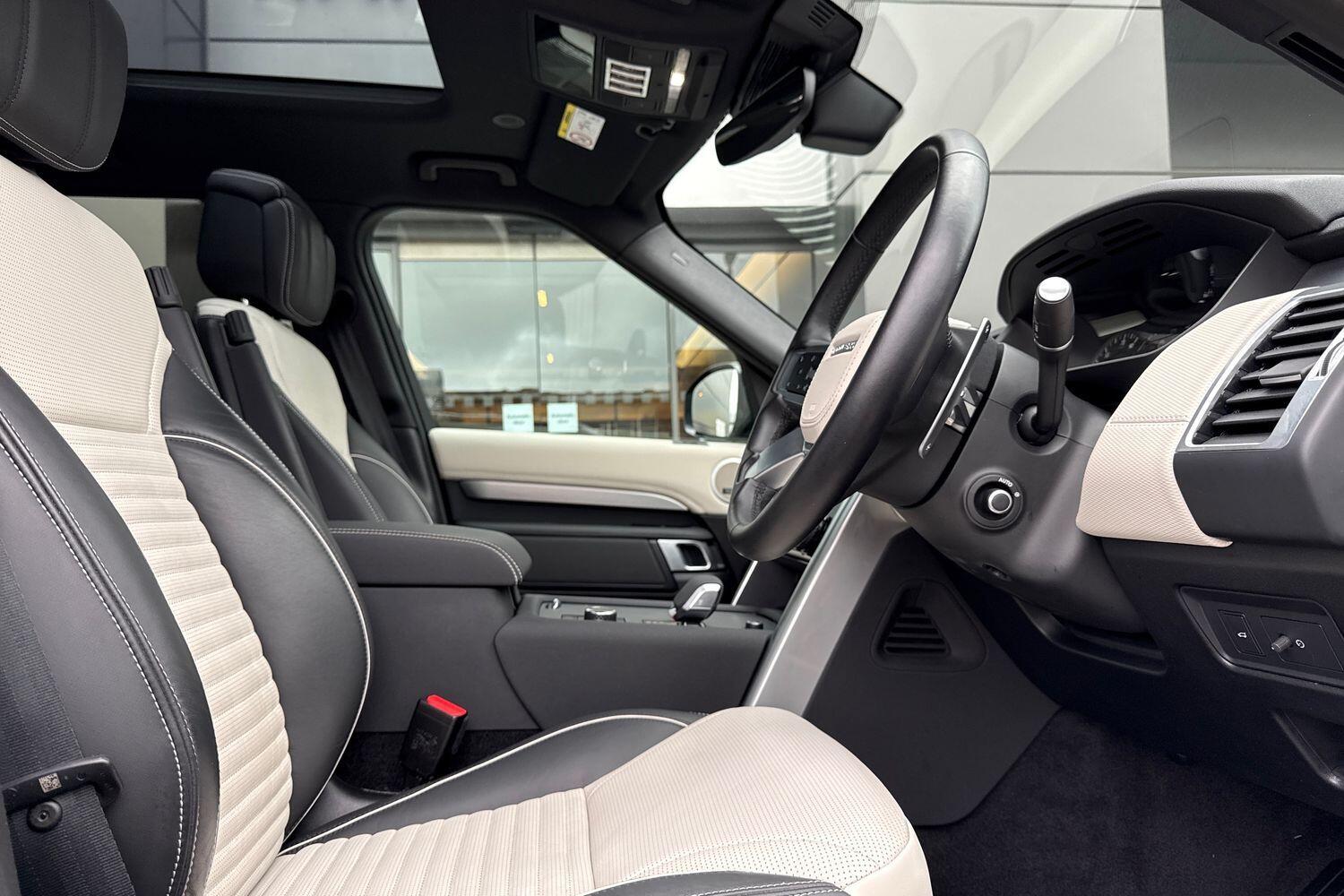 Used Land Rover Discovery 2023 for sale - 76528079: Photo 17