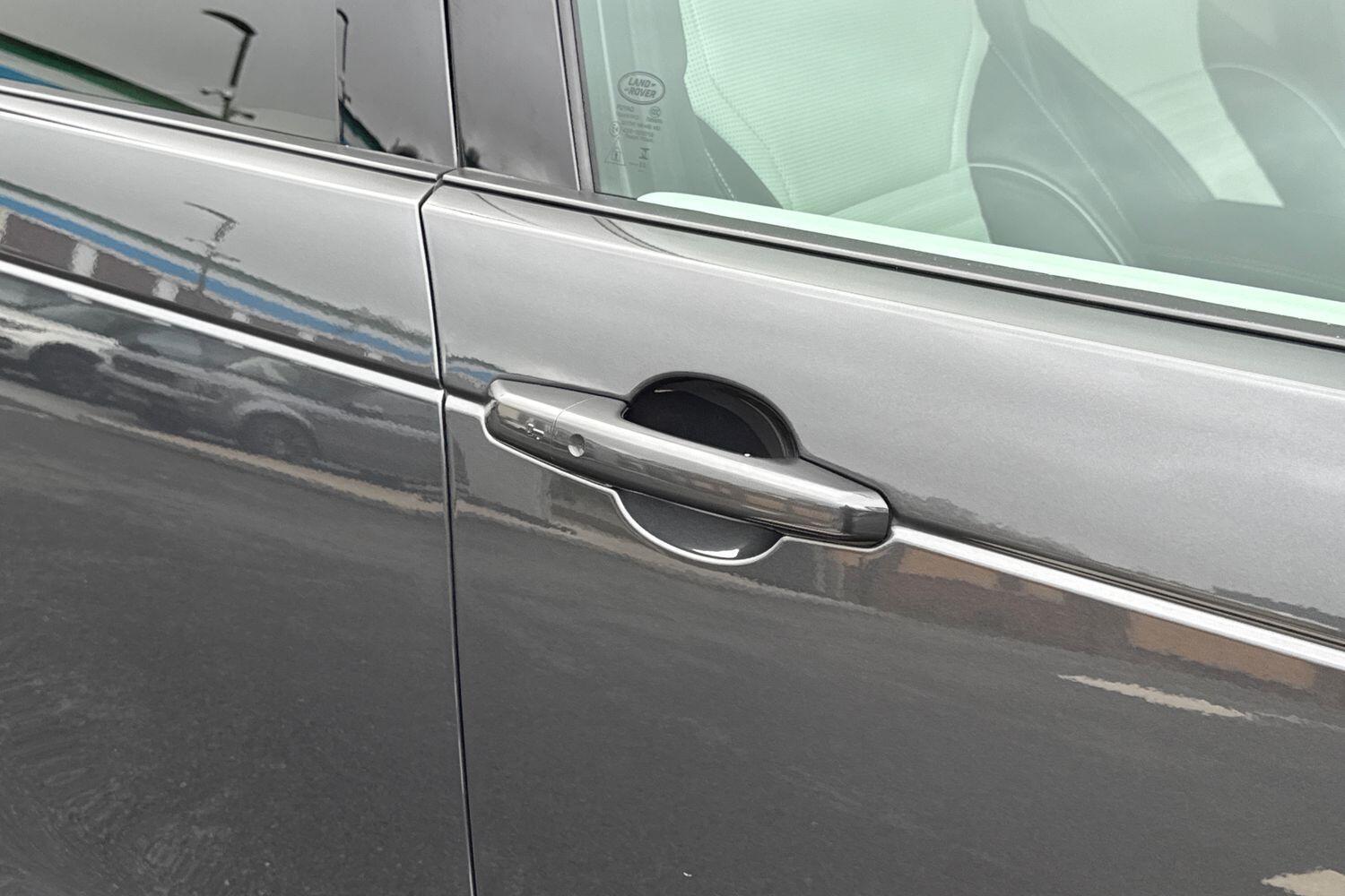 Used Land Rover Discovery 2023 for sale - 76528079: Photo 34