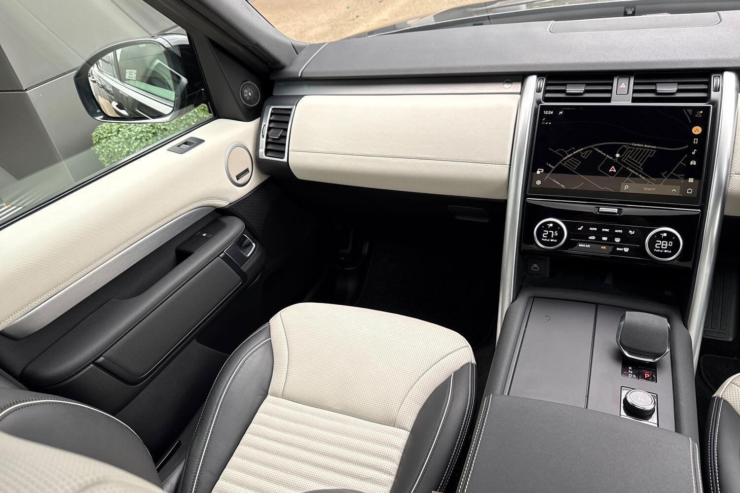 Used Land Rover Discovery 2023 for sale - 76528079: Photo 51