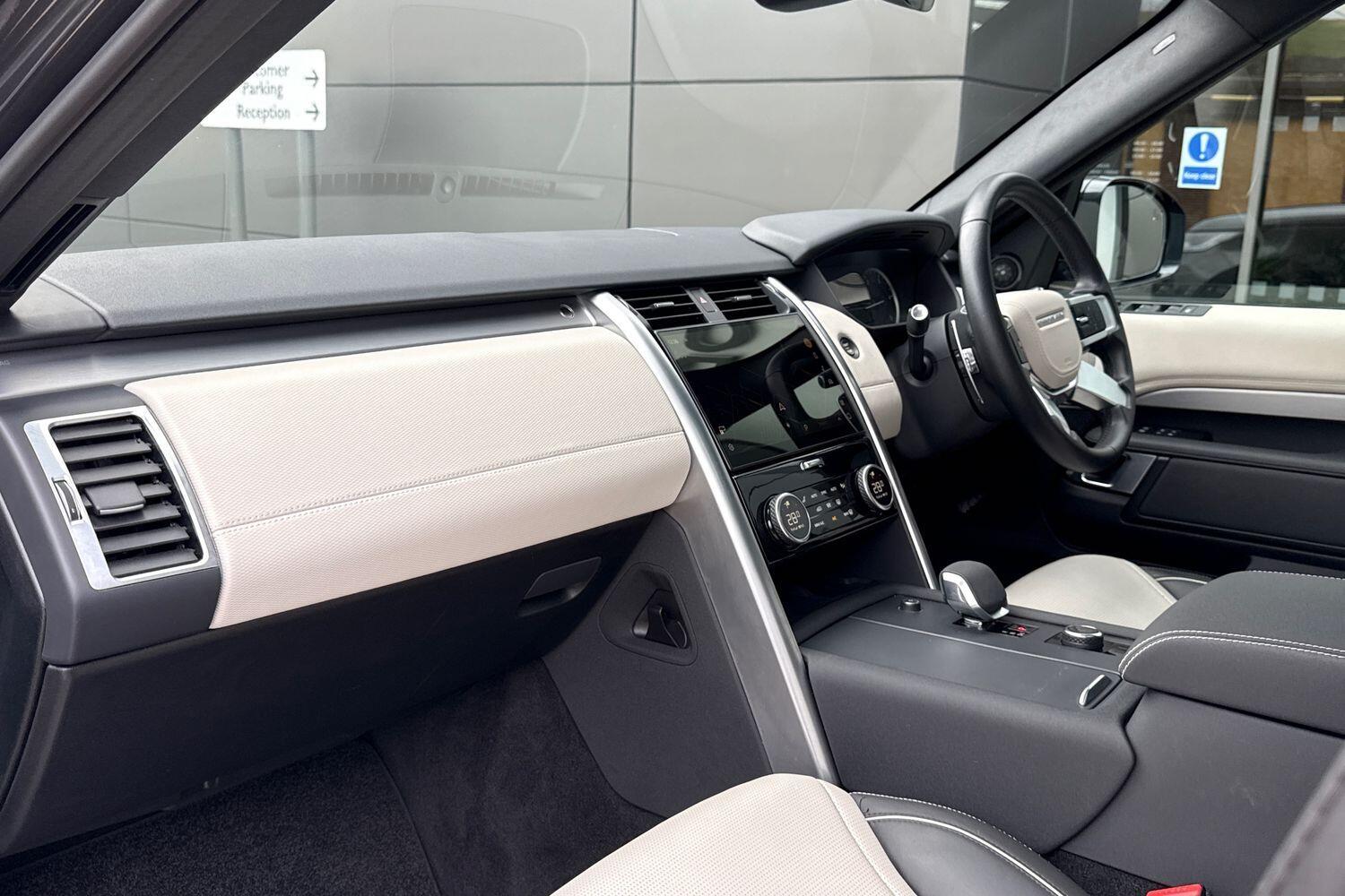 Used Land Rover Discovery 2023 for sale - 76528079: Photo 53