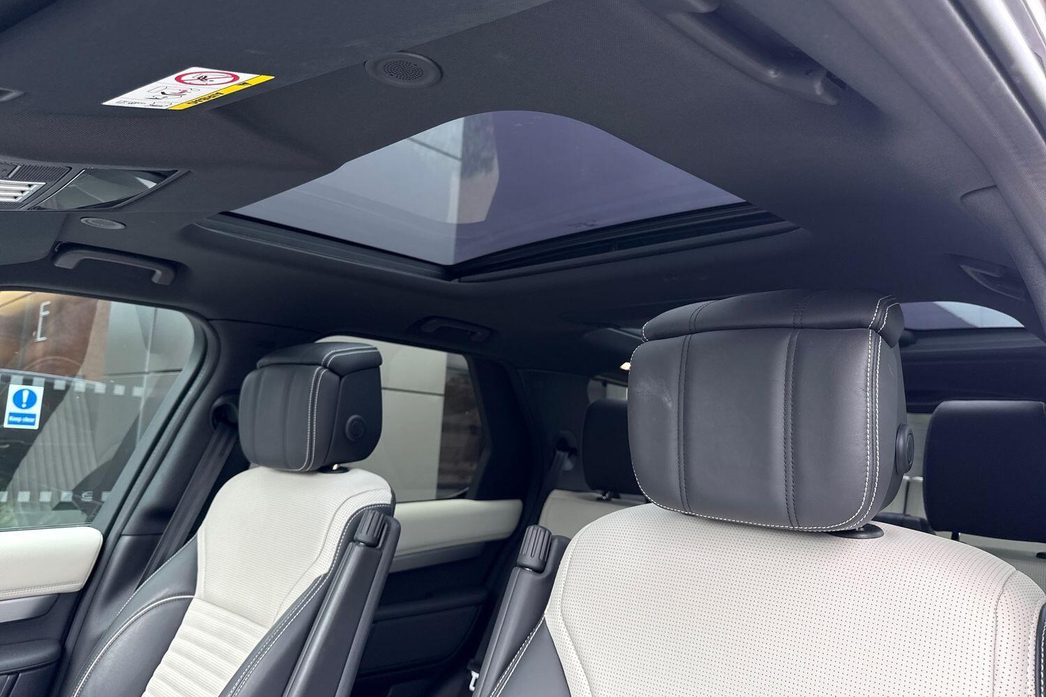 Used Land Rover Discovery 2023 for sale - 76528079: Photo 55