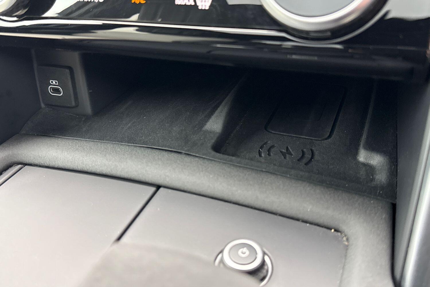 Used Land Rover Discovery 2023 for sale - 76528079: Photo 60