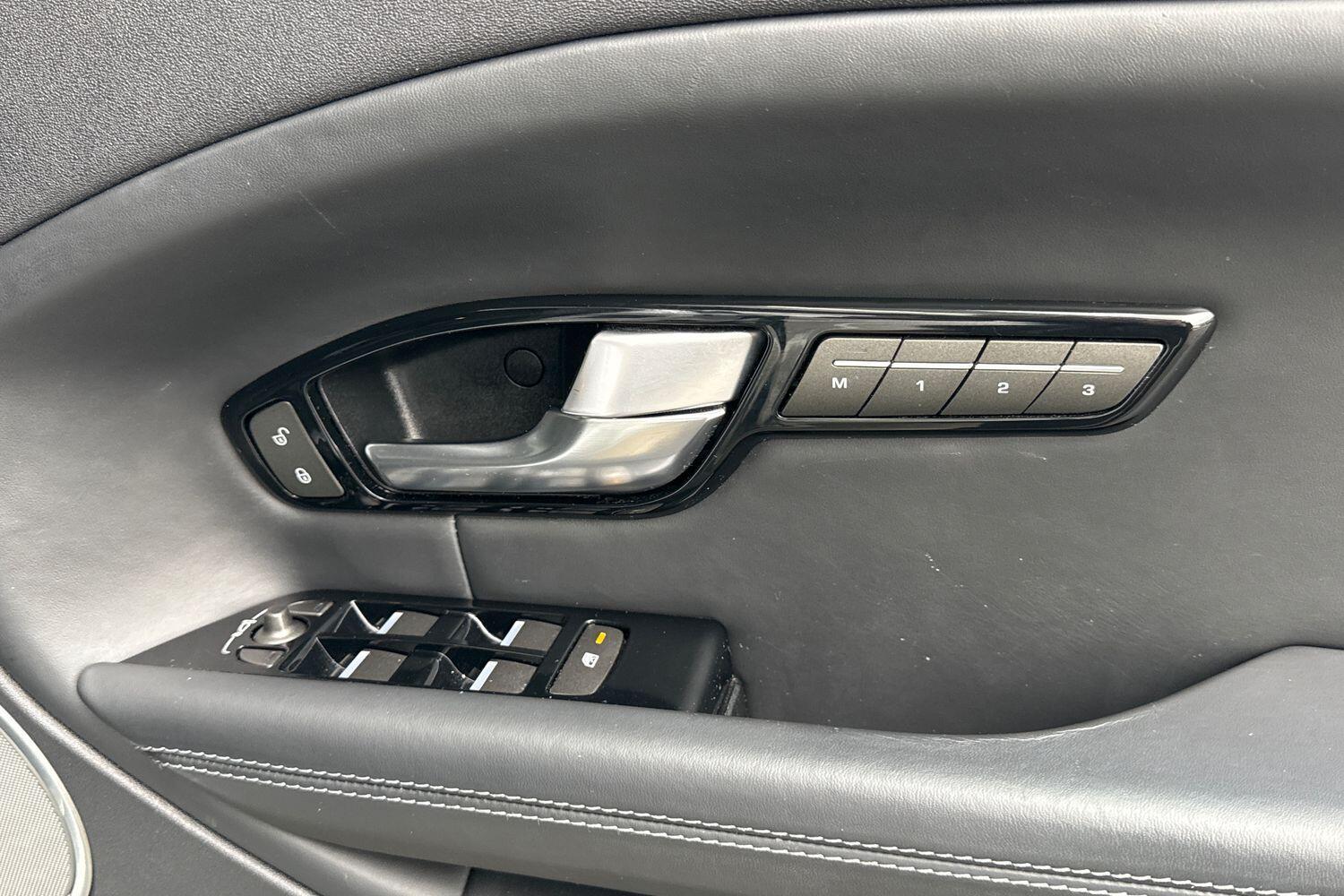 Used Land Rover Range Rover Evoque 2018 for sale - 77203631: Photo 19