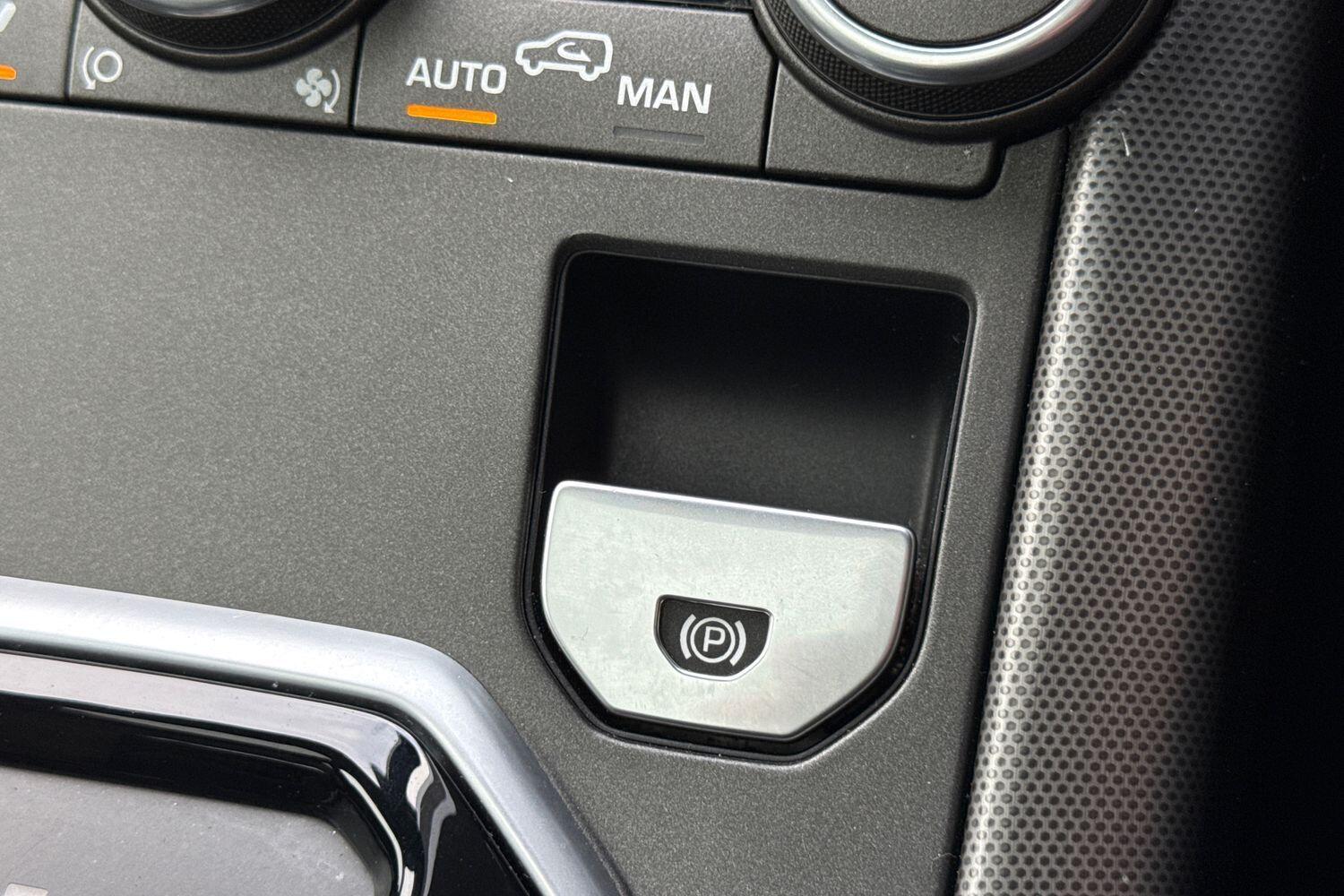 Used Land Rover Range Rover Evoque 2018 for sale - 77203631: Photo 55