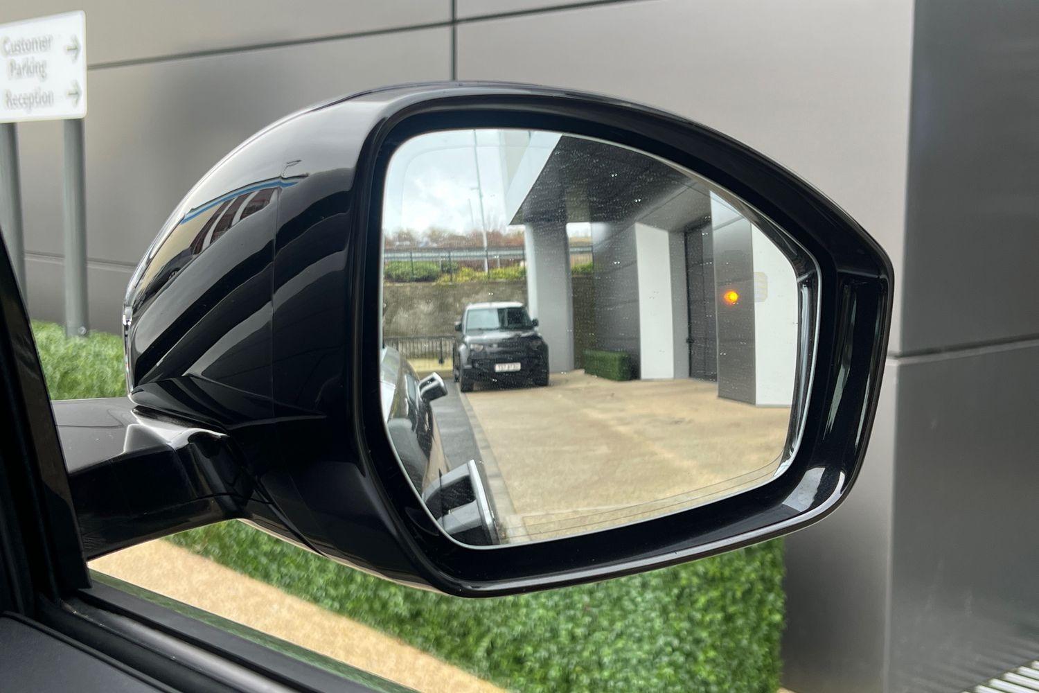 Used Land Rover Range Rover Evoque 2025 for sale - 75940070: Photo 15