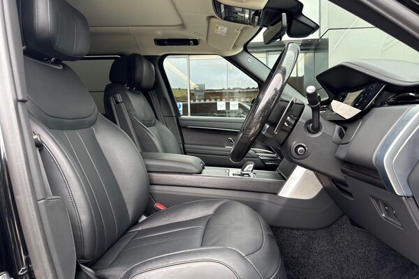 Used Land Rover Range Rover 2025 for sale - 76270346: Photo 31