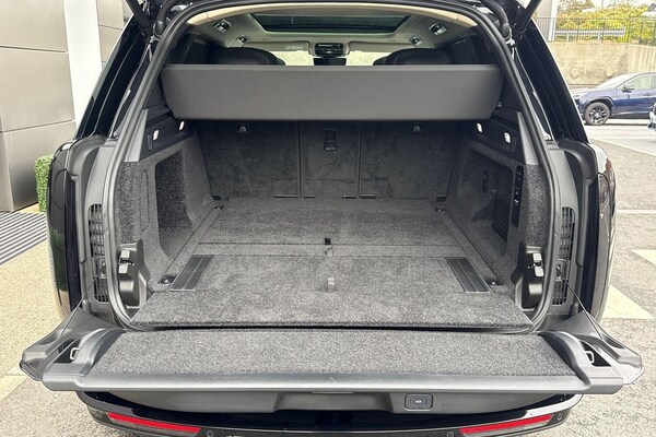 Used Land Rover Range Rover 2025 for sale - 76270346: Photo 43