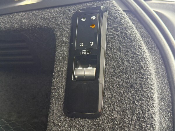 Used Land Rover Range Rover 2025 for sale - 76270346: Photo 45