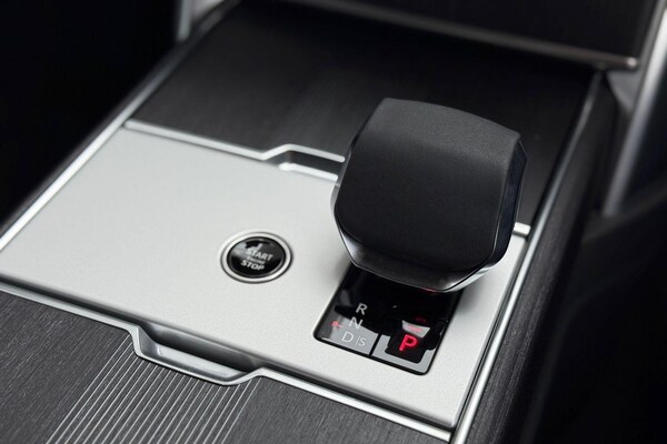 Used Land Rover Range Rover 2025 for sale - 76270346: Photo 59