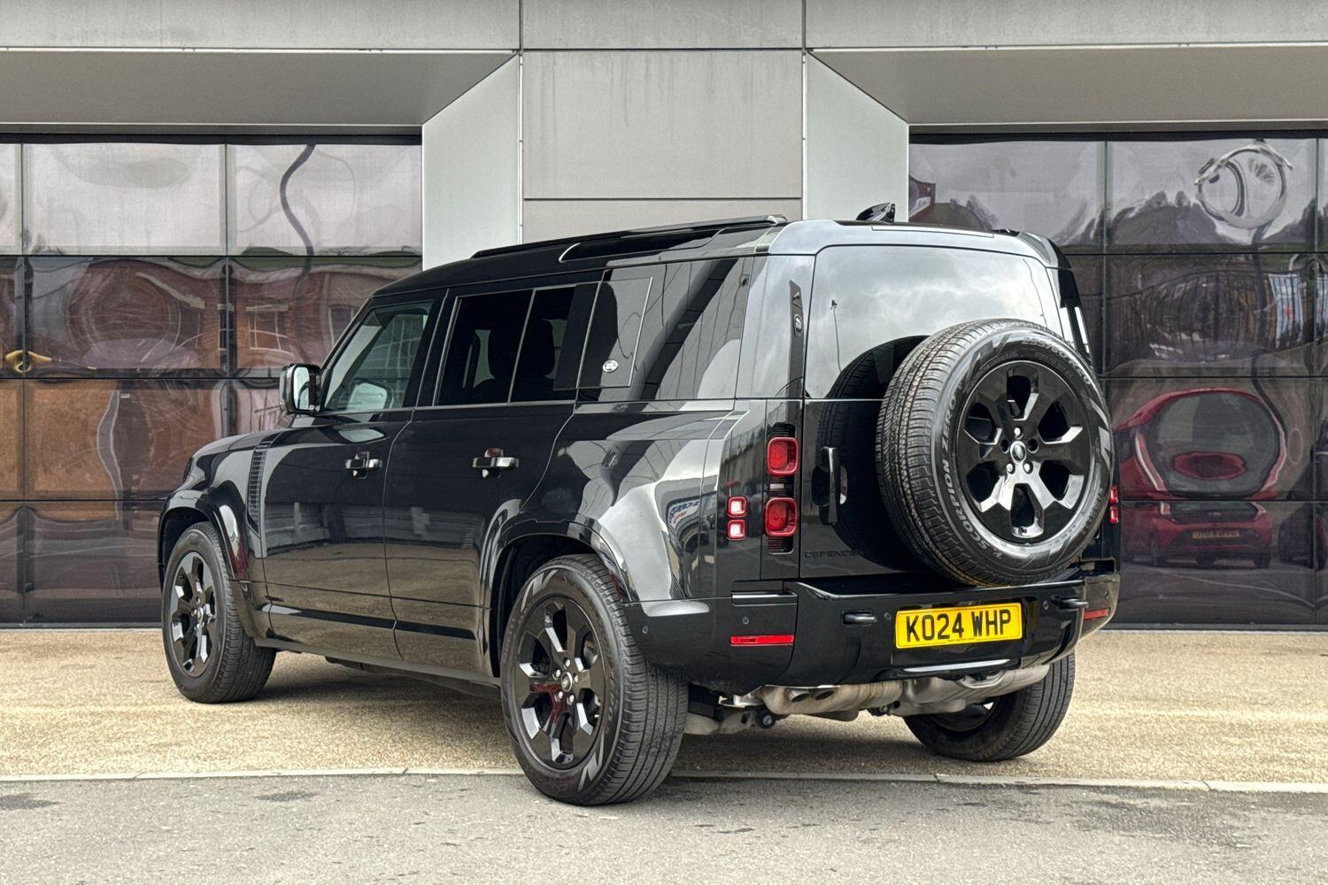 Used Land Rover Defender 2024 for sale - 77376804: Photo 10